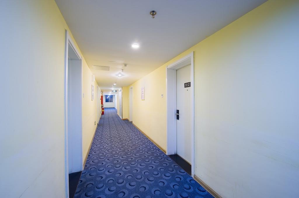 7Days Inn Dalian Wafangdian Railway Station Екстер'єр фото